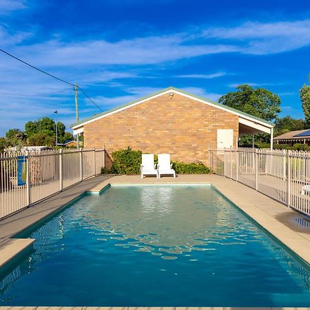 All Travellers Motor Inn Coonabarabran Buitenkant foto