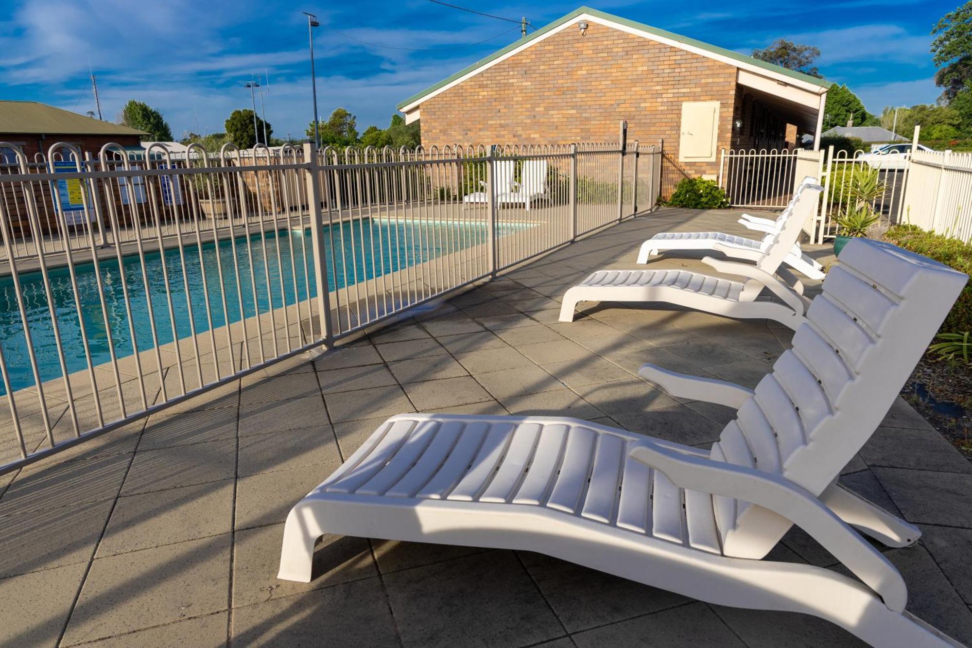 All Travellers Motor Inn Coonabarabran Buitenkant foto